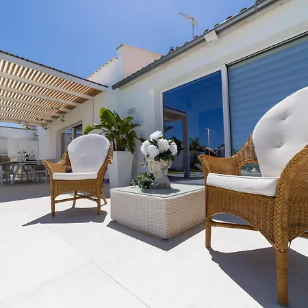 White Luxury Casa de Férias *