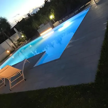 White Luxury Casa de Férias