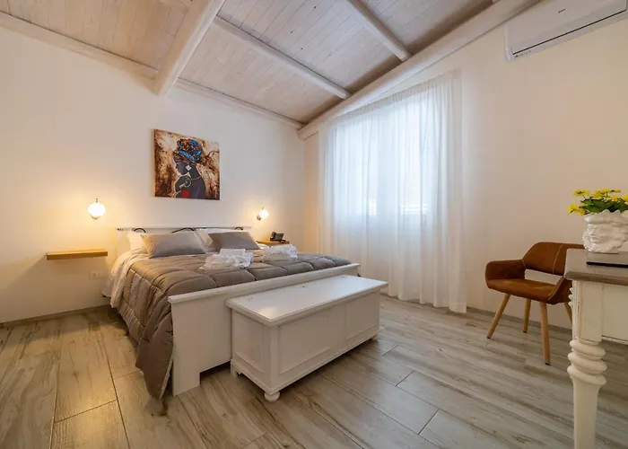 White Luxury Дом отдыха *